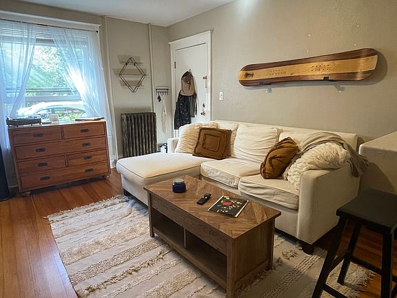 2nd image of 3144 Umatilla St APT A