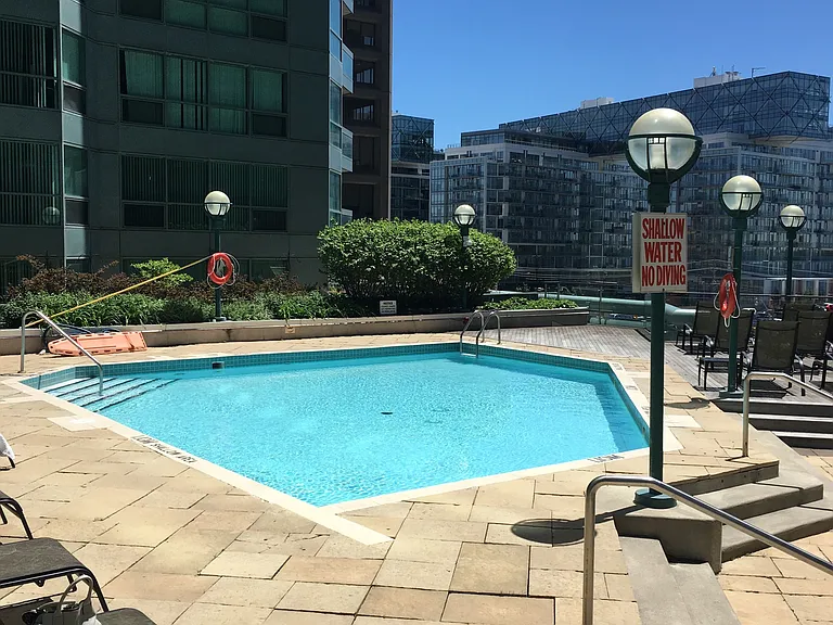10 Yonge St #2702 — Photo 31