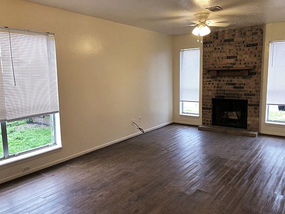 2nd image of 3611 Choctaw St #A