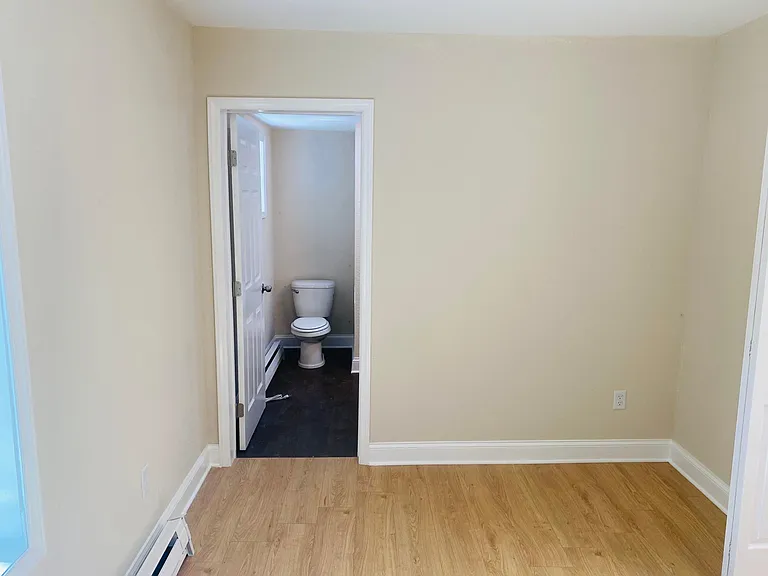 10 Unaka Ave #C — Photo 7