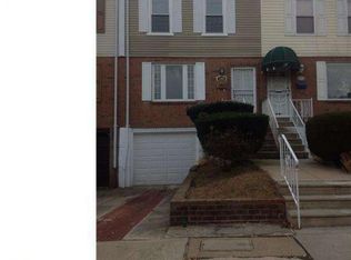 7864 Venus Pl, Philadelphia, PA 19153