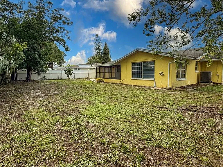 7621 Rosewood Dr — Photo 50