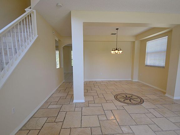 4th image of 3245 Kingstown Ct