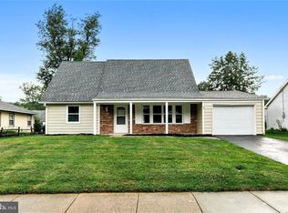 45 Norwood Ln, Willingboro, NJ 08046