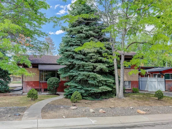 8395 W 17th Avenue, Lakewood, CO 80214