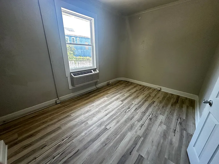 1302 Faraon St — Photo 16