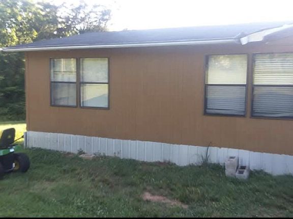 5th image of 2131 Hiwassee Rd