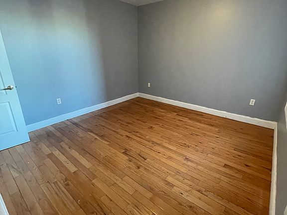 5th image of 4521 Cottage Pl APT 2C
