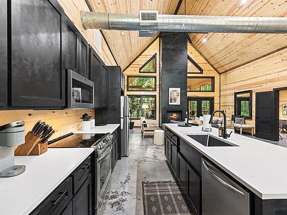 5th image of 86 Preserve Way