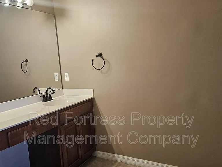 8271 Village Edge Cir #3 — Photo 5