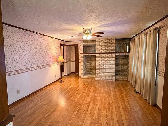 4th image of 6086 Route 31