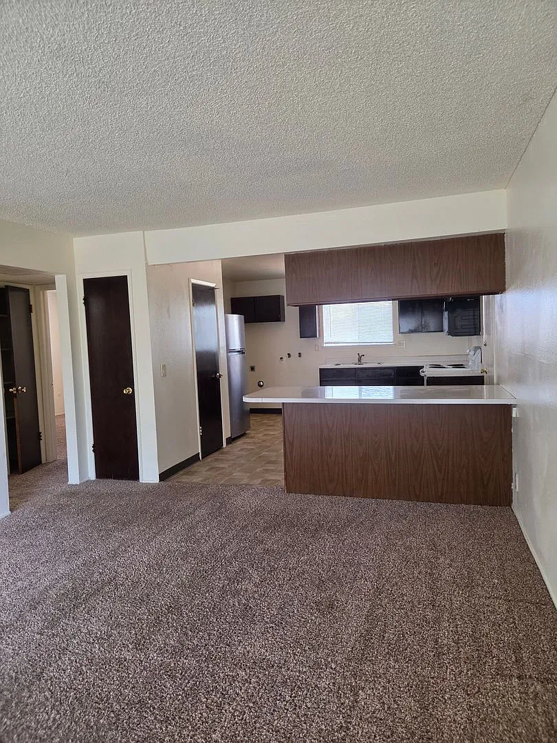 LAWR3141 — Photo 4