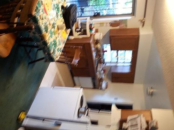 5th image of 37 N Glenwood Ave