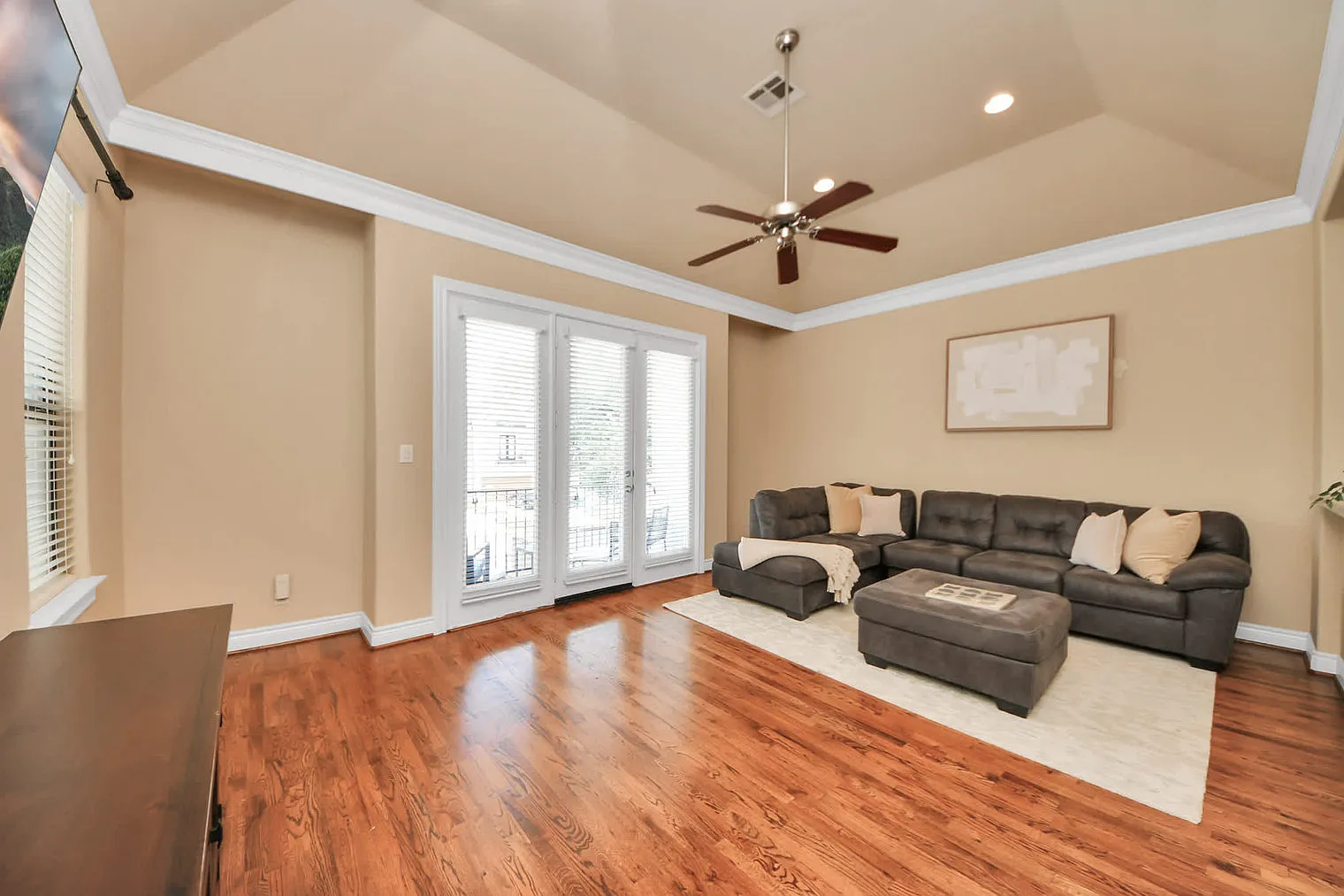3 bed, 3.0 bath, 2389 sqft, $3,419 — Photo 1