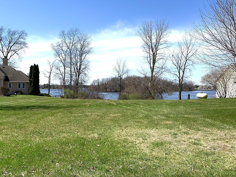 1st image of Crystal Beach Dr