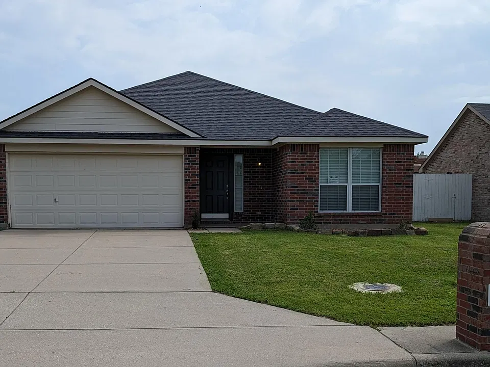 411 Harvard Dr