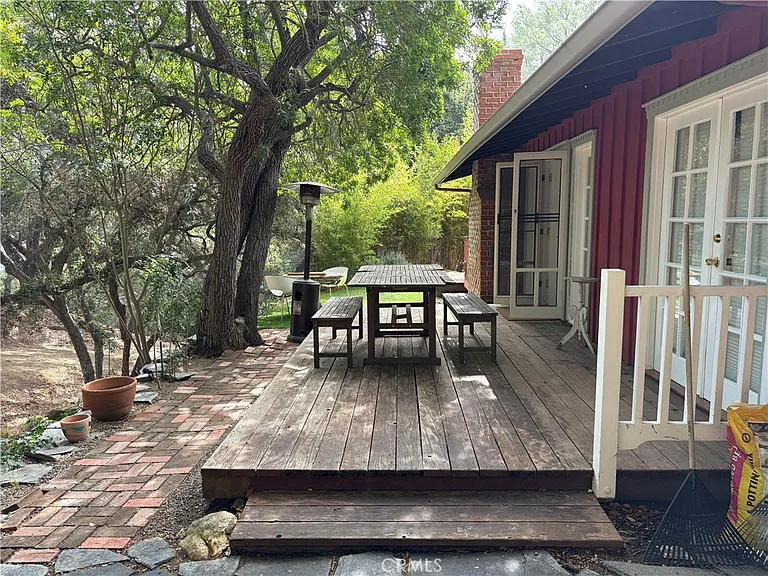 21313 Hillside Dr — Photo 9
