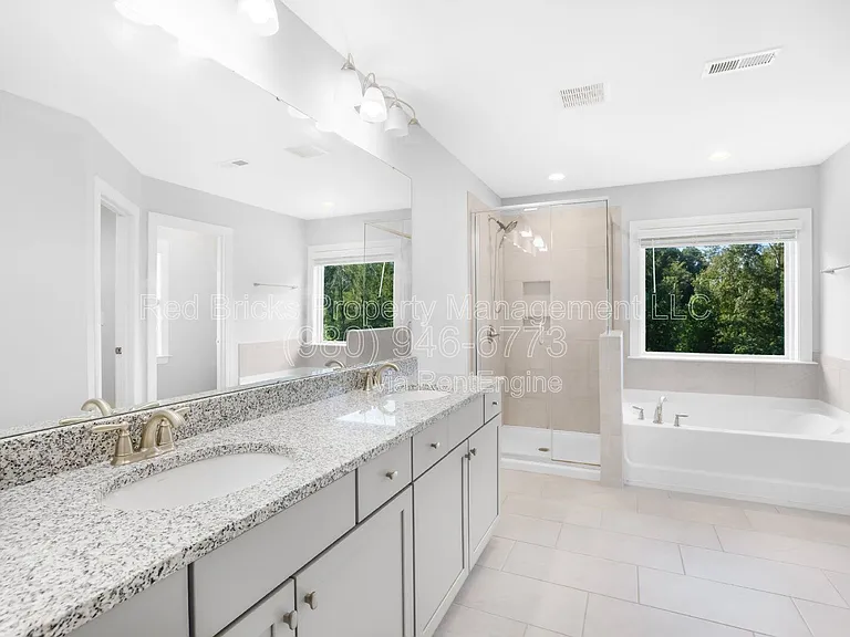 2783 Berkhamstead Cir — Photo 23
