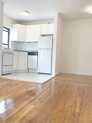 Rented by AJ Clarke | media 19