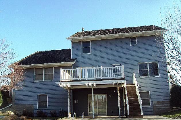 2nd image of 3570 Oxford Dr
