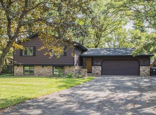 10011 Ibis St NW, Coon Rapids, MN 55433