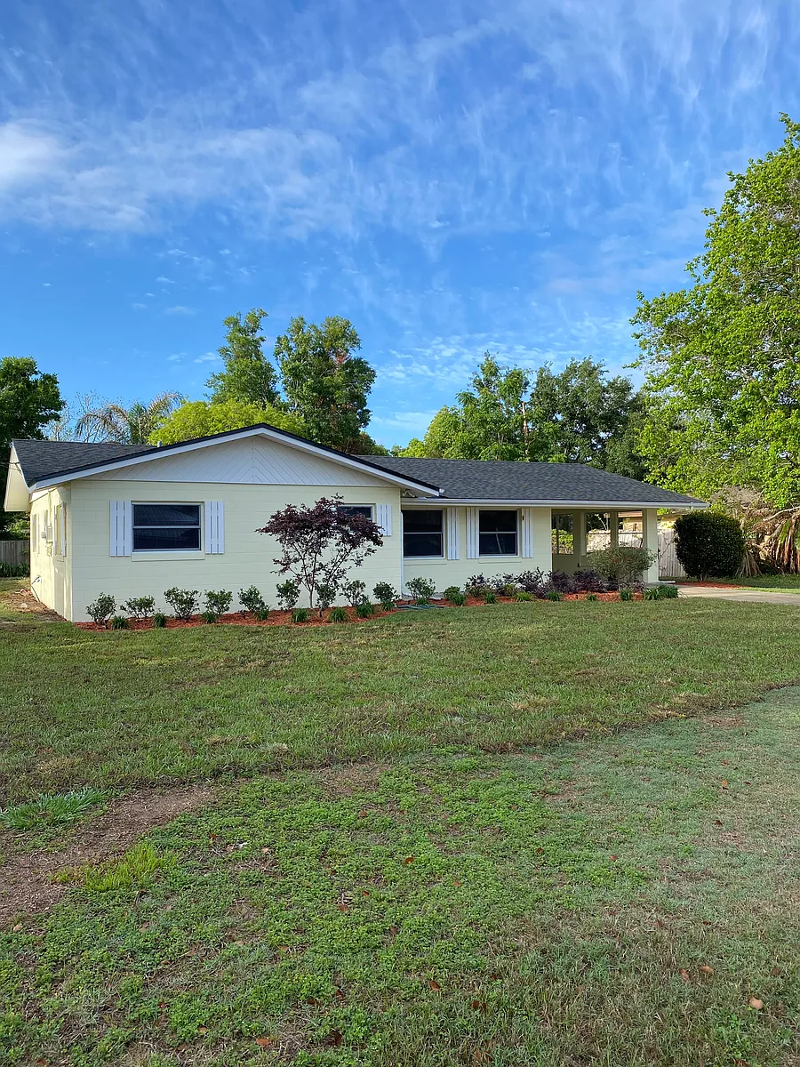 Building Photo - 37338 Turner Dr