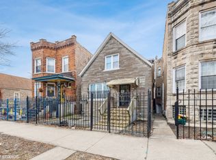 738 N Trumbull Ave, Chicago, IL 60624