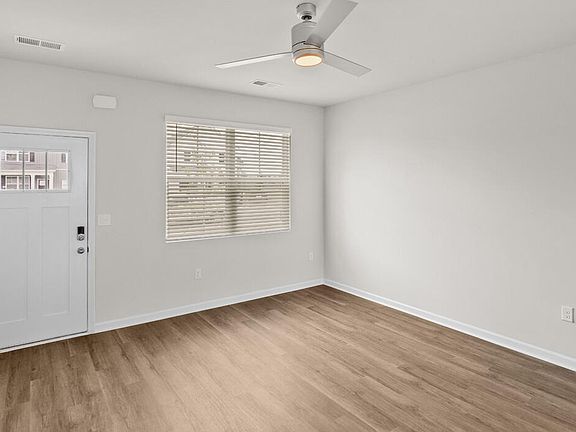 5th image of 2031 Signal Hill Court Lot40