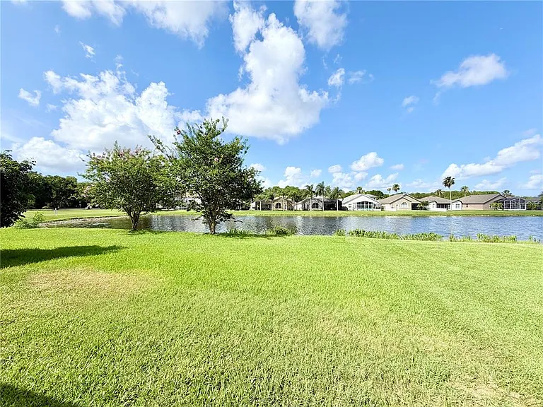 14606 Coral Berry Dr — Photo 8
