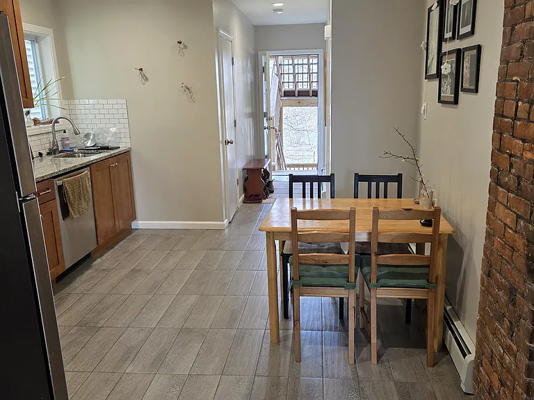 531 East St #2 — Photo 7