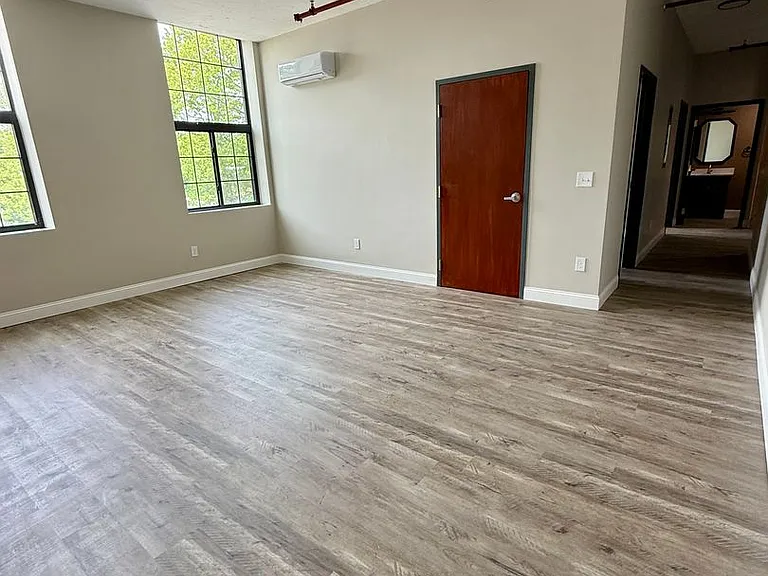 70 Webster St #202 — Photo 9