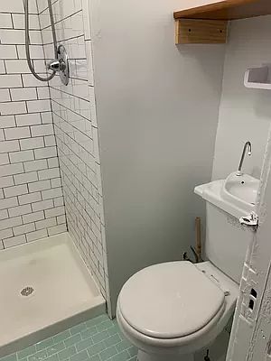 3rd image of 217 W 131st St #G