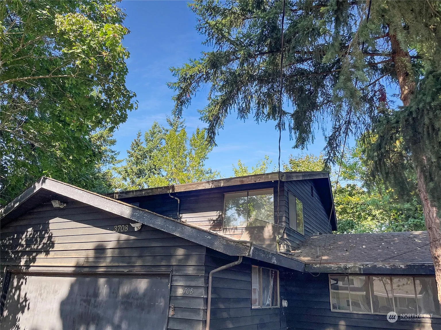 3708 Hampton Way photo 1
