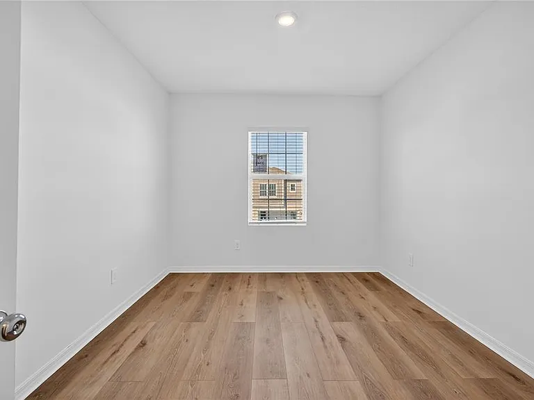 3346 Lapis Lake Dr — Photo 15