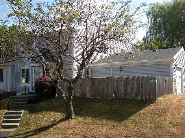 1st image of 68 Greenway Blvd