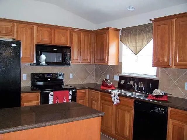 12200 Eruzione Dr — Photo 4