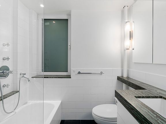 2nd image of 52 E 78th St #3AB