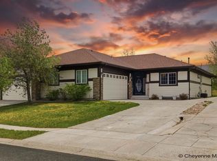 925 Whispering Hls, Cheyenne, WY 82009