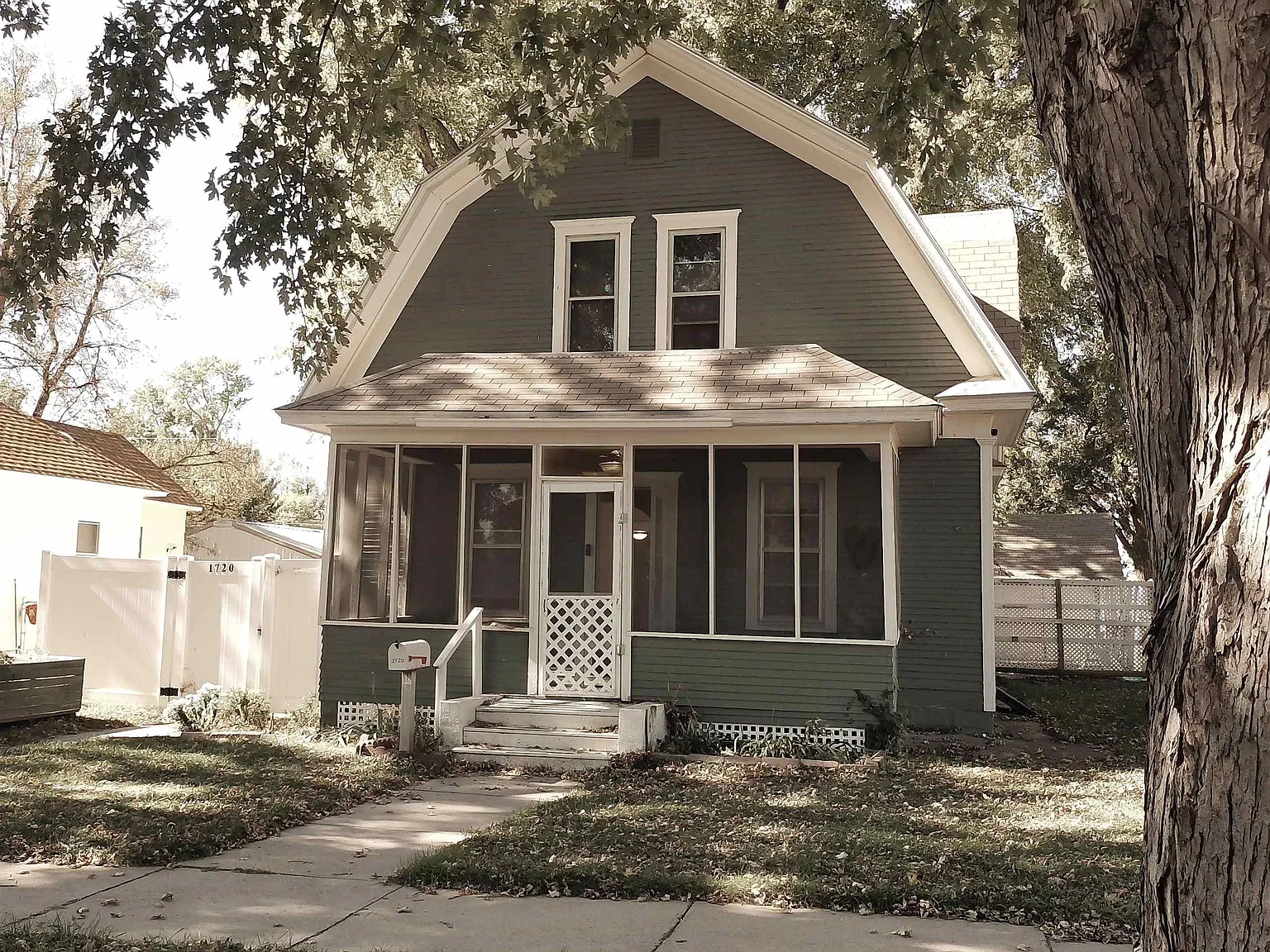 3 bed, 1264 sqft, $1,200 — Photo 1