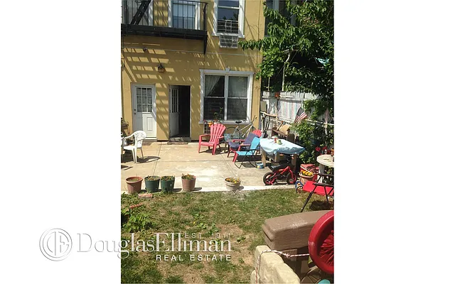 Rented by Douglas Elliman | media 30