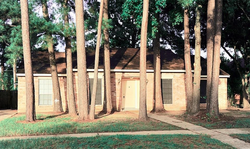 1st image of 20406 Fox Haven Ln