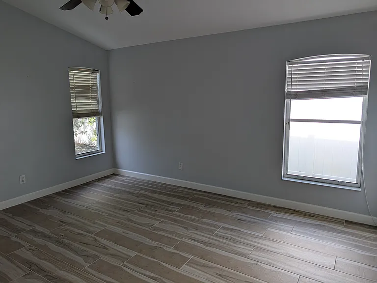 10929 Lake Andover Blvd — Photo 17