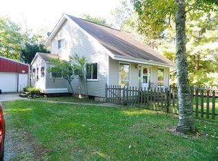 23547 Engle St, Cassopolis, MI 49031