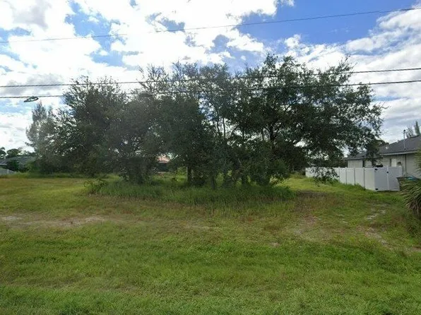 1818 SW 17th Ave, Cape Coral, FL 33991