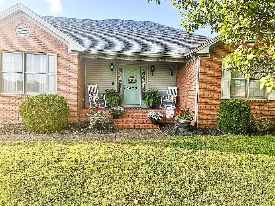 1428 N Shallow Lake Cir, Hopkinsville, KY 42240 Zillow