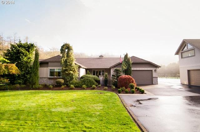 1st image of 129 Bond Dr