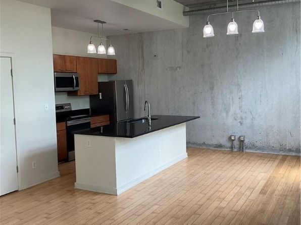 545 Berrien St APT I