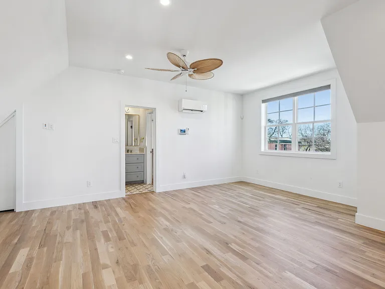 5800 Goodwin Ave — Photo 57