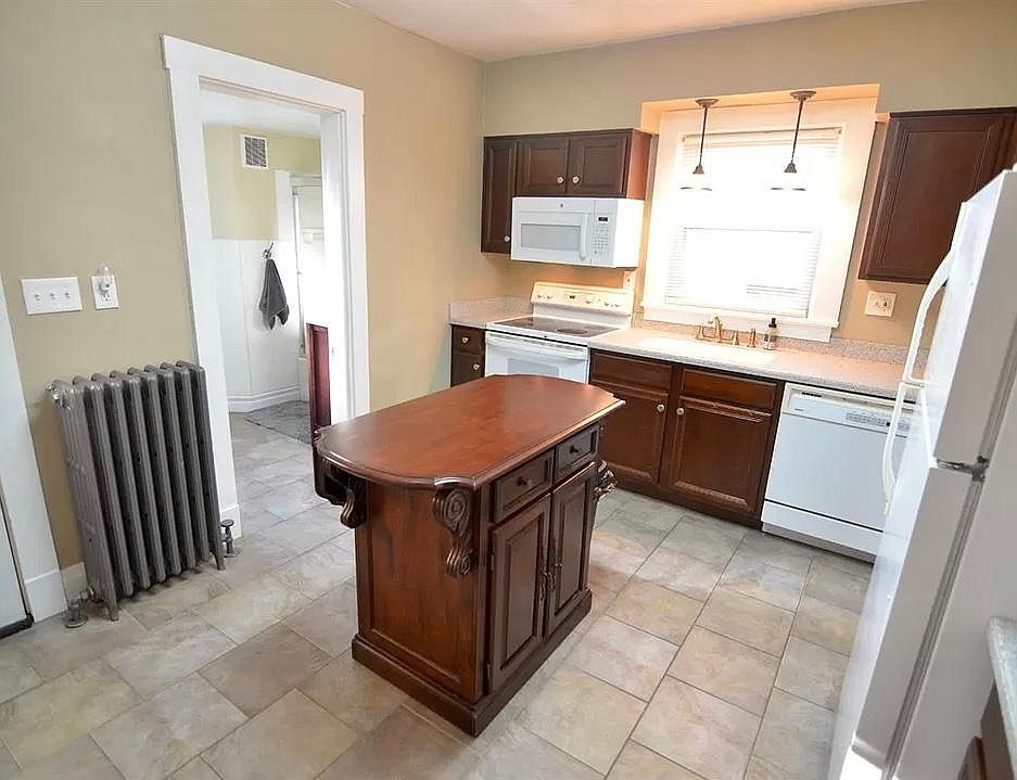 1st image of 6819 Ohio Ave #2