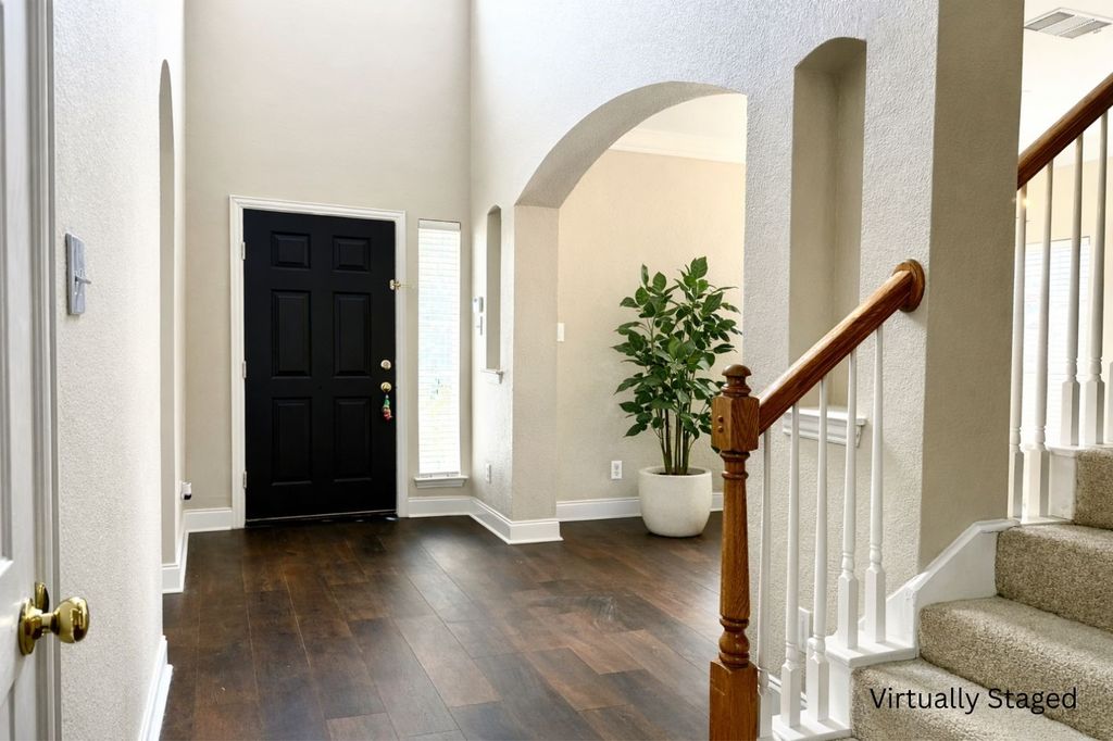 8300 Charleston St, Irving, TX - View 3